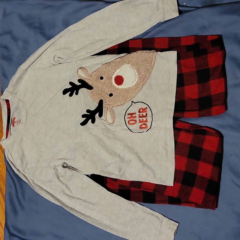 CHRISTMAS PAJAMA SET KIDS SIZE 14